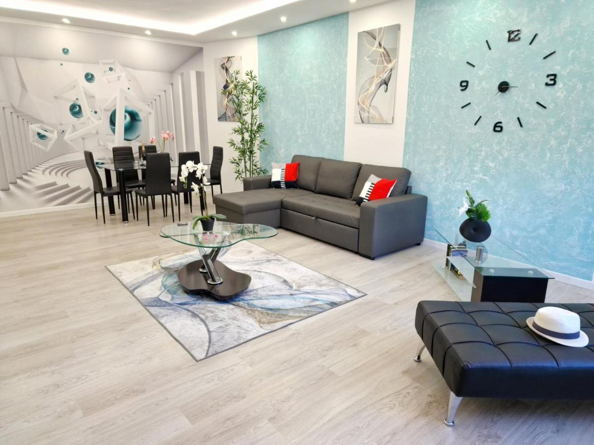 Daniel Beachfront, 2 Rooms Wifi Free ปลายาเดลาสอเมริกาส ภายนอก รูปภาพ