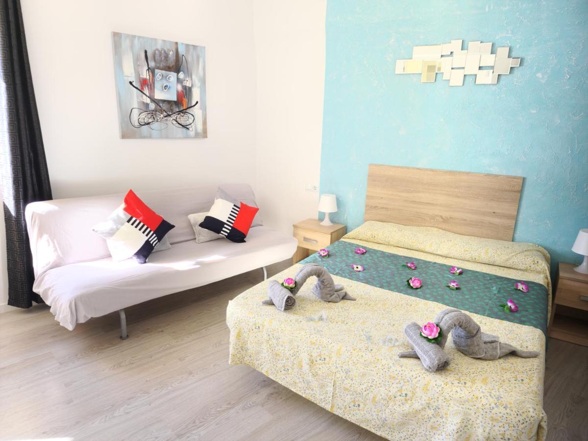 Daniel Beachfront, 2 Rooms Wifi Free ปลายาเดลาสอเมริกาส ภายนอก รูปภาพ