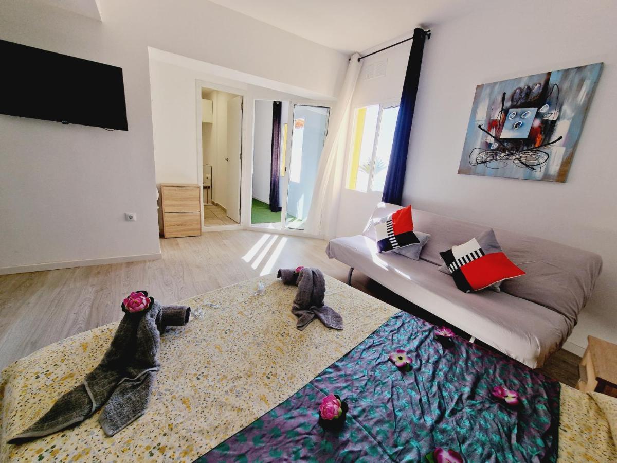 Daniel Beachfront, 2 Rooms Wifi Free ปลายาเดลาสอเมริกาส ภายนอก รูปภาพ