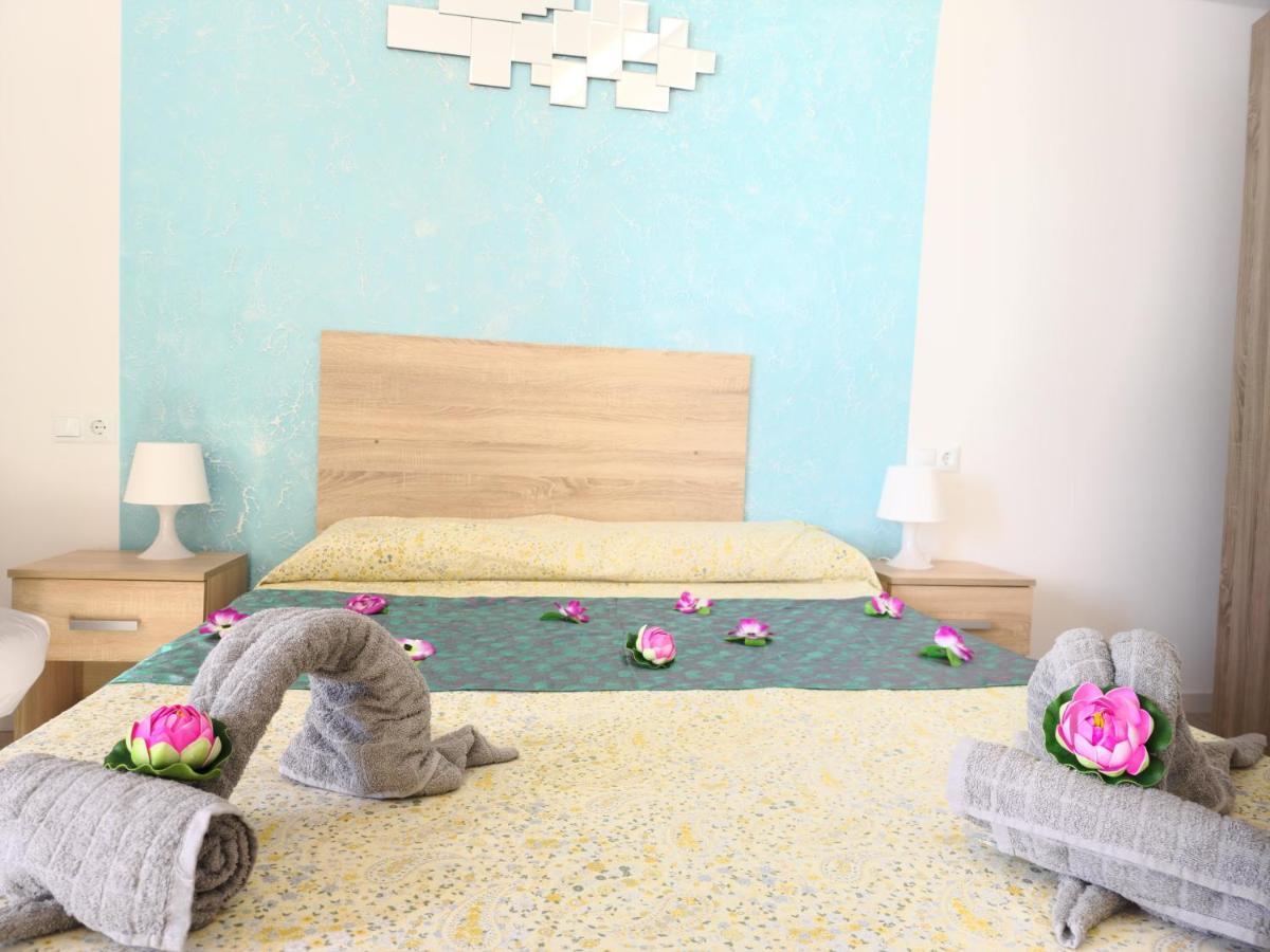 Daniel Beachfront, 2 Rooms Wifi Free ปลายาเดลาสอเมริกาส ภายนอก รูปภาพ